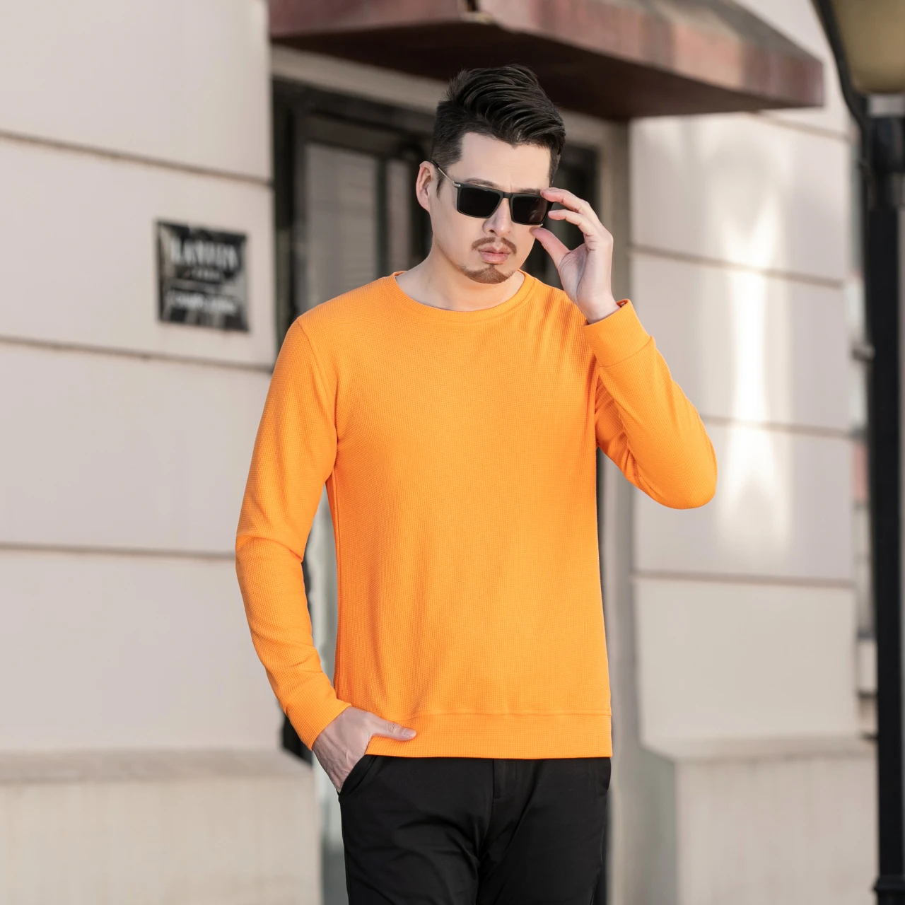 2024 Spring and Autumn Fashion Long sleeved Round Neck Men's Comfortable Casual T-shirt 4994 
2024 Spring and Autumn Fashion Long sleeved Round Neck Men's Comfortable Casual T-shirt 4994