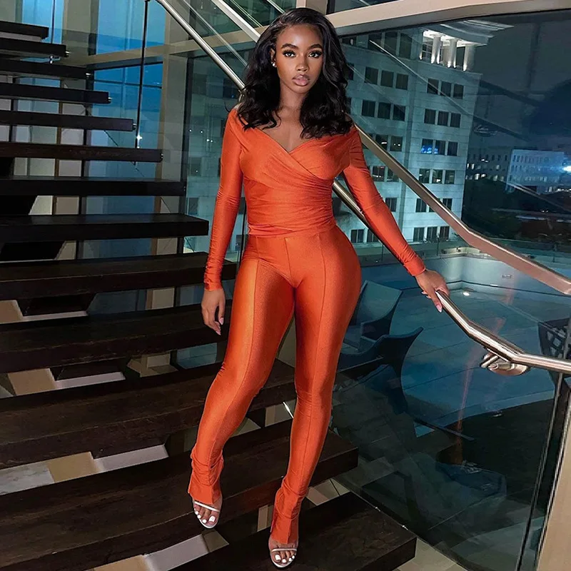 Solid Slim Casual Two Piece Set Women Autumn Off Shoulder Long Sleeve Pleated Tops Elastic High Waist Skinny Pants Jogger Wear
Solid Slim Casual Two Piece Set Women Autumn Off Shoulder Long Sleeve Pleated Tops Elastic High Waist Skinny Pants Jogger Wear