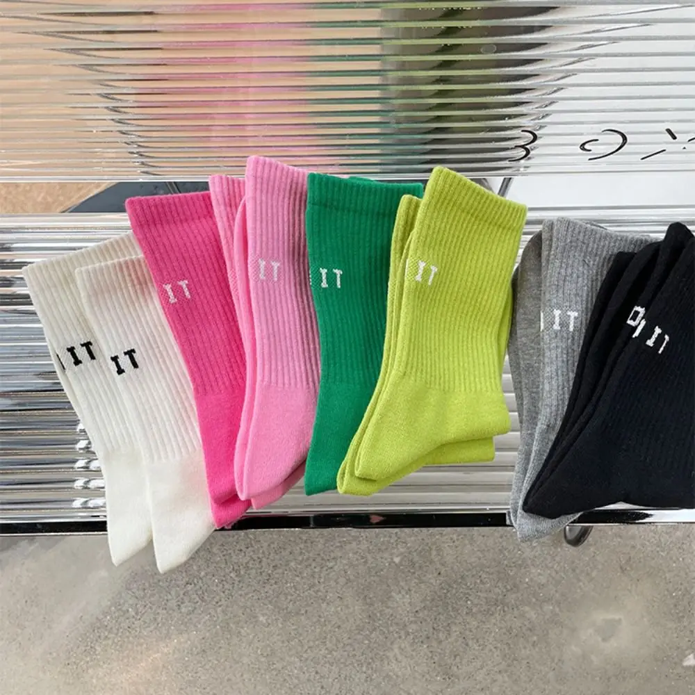 Pink Socks Women's Spring And Autumn Style Mid-Tube Socks Ins Outside Wear Cotton Bottoming Middle Tube Letter Sports Stockings 
Pink Socks Women's Spring And Autumn Style Mid-Tube Socks Ins Outside Wear Cotton Bottoming Middle Tube Letter Sports Stockings