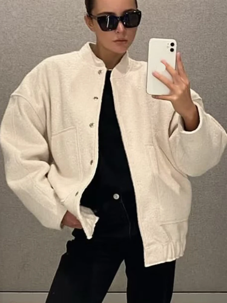 Casual Fashion Jacket Women Thick Warm Coat Chic Long Sleeve Outerwear Female Loose Gray Stand Collar Button Jacket With Pockets
Casual Fashion Jacket Women Thick Warm Coat Chic Long Sleeve Outerwear Female Loose Gray Stand Collar Button Jacket With Pockets