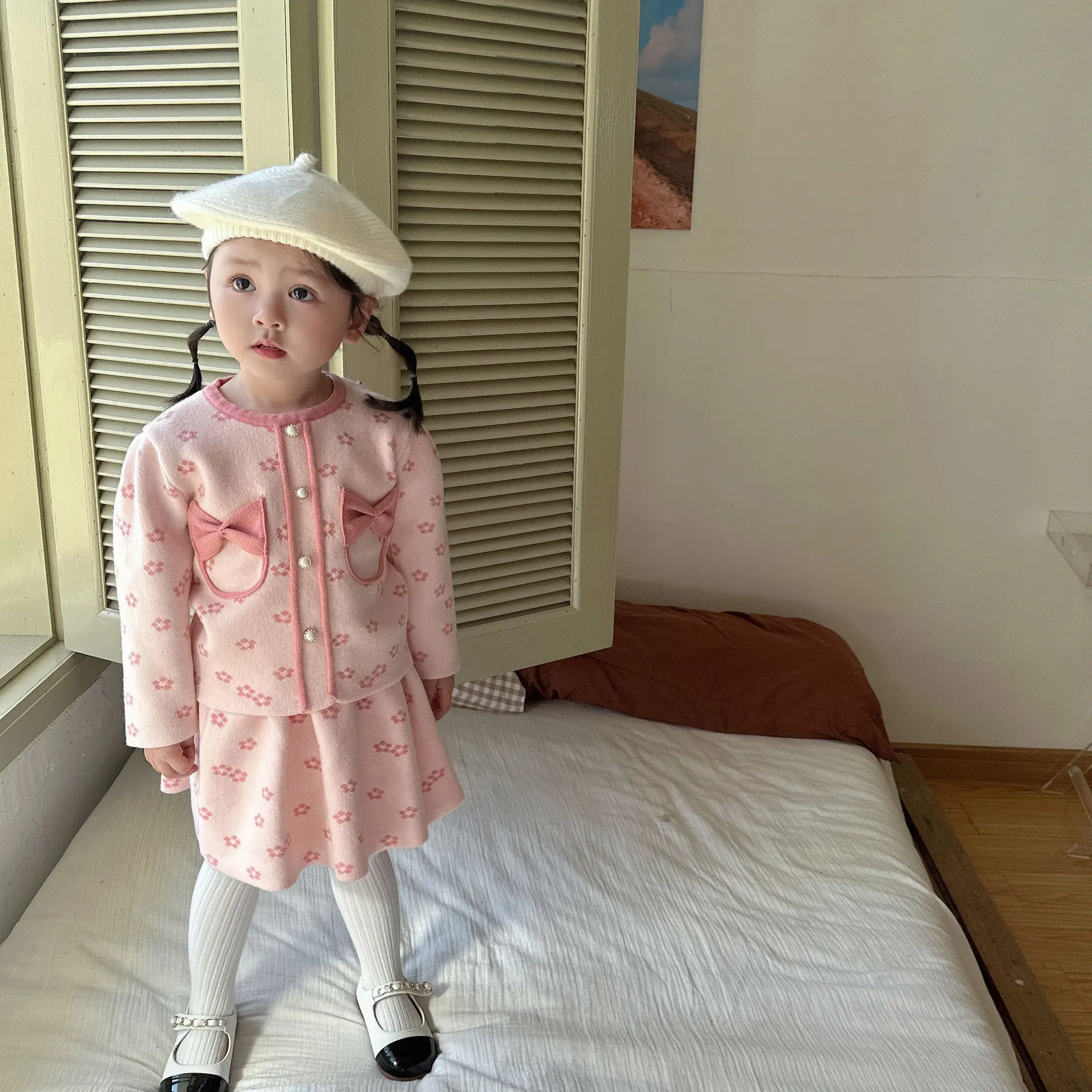 4620D Children's Clothing Set Girl's Suit 2023 Spring New Girl's Pink Sweater + Skirt Baby Girl Two-piece Suit Princess Set
4620D Children's Clothing Set Girl's Suit 2023 Spring New Girl's Pink Sweater + Skirt Baby Girl Two-piece Suit Princess Set