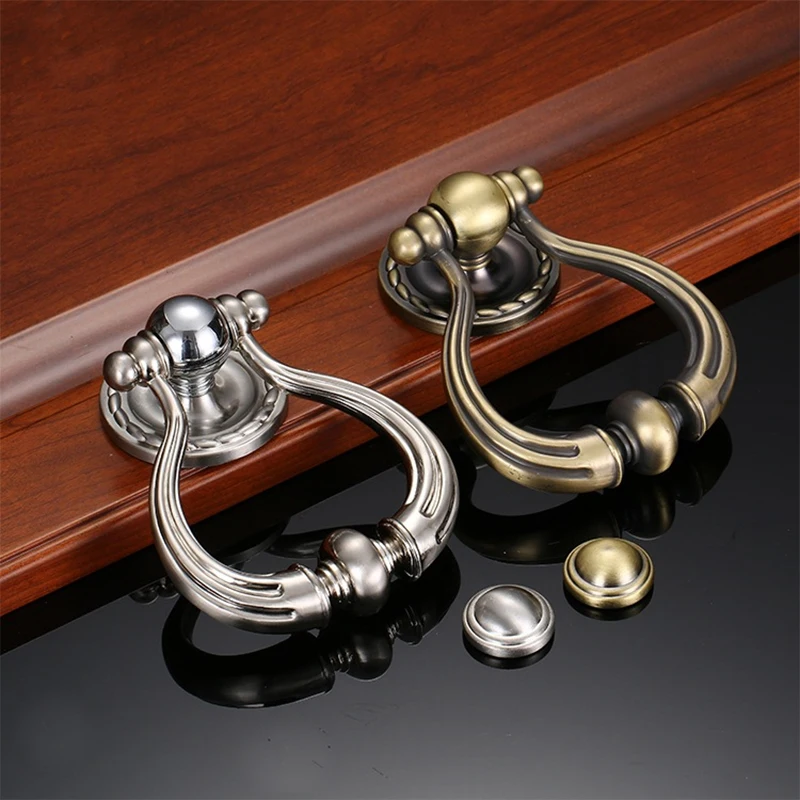 Retro Simple Zinc Alloied Door Ring Pulls European Cabinet Doors Knock Handle for Home Furniture Decoration Hardware Accessories
Retro Simple Zinc Alloied Door Ring Pulls European Cabinet Doors Knock Handle for Home Furniture Decoration Hardware Accessories