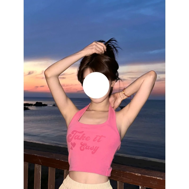 Korean trend sweet sister short section hanging neck halter female summer pink spicy girl Slim sexy sleeveless undershirt chic
Korean trend sweet sister short section hanging neck halter female summer pink spicy girl Slim sexy sleeveless undershirt chic