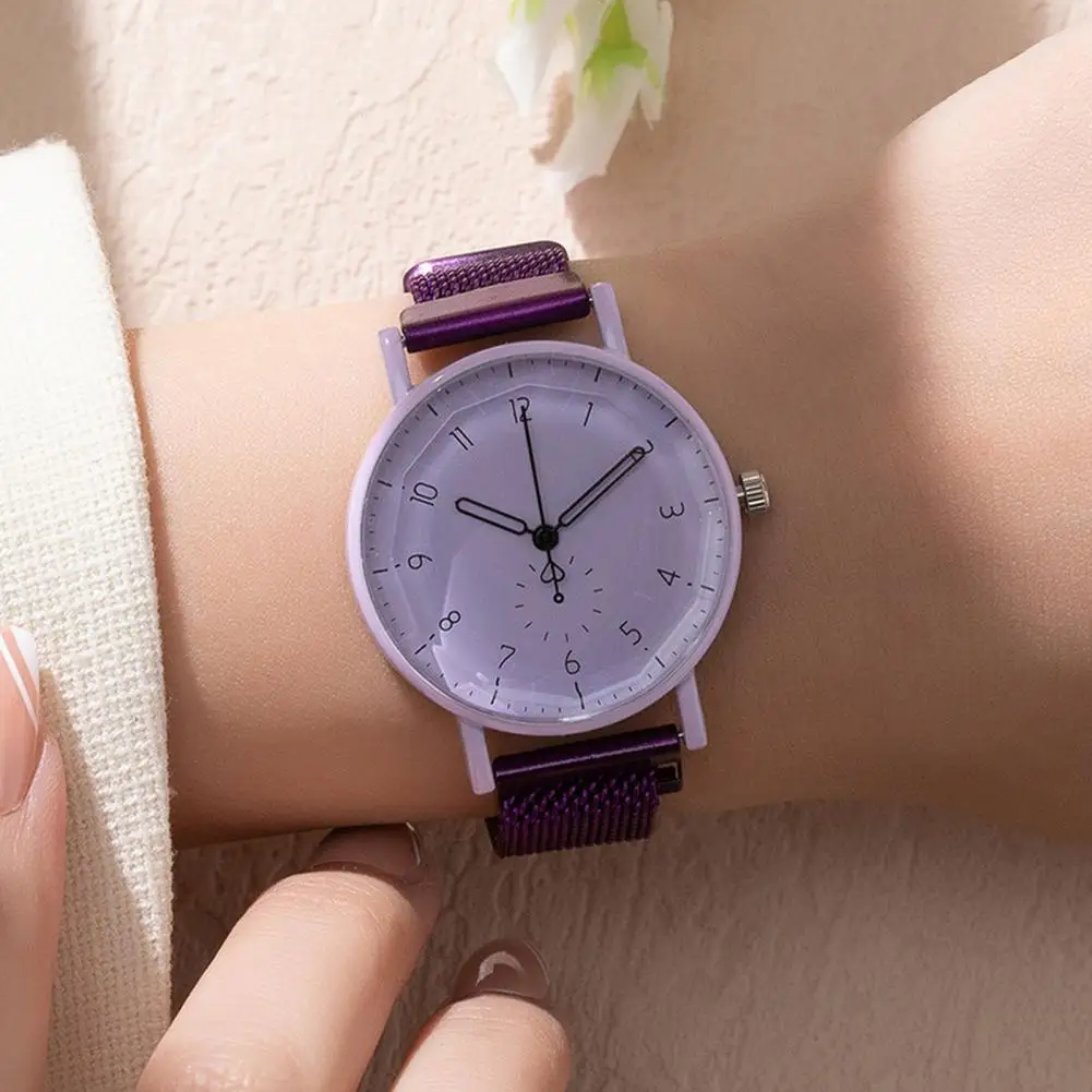 Fashion Women Watch Elegant Quartz Watches Leather Strap Wristwatch For Ladies Dress Clock Watches Back Light Reloj Mujer
Fashion Women Watch Elegant Quartz Watches Leather Strap Wristwatch For Ladies Dress Clock Watches Back Light Reloj Mujer