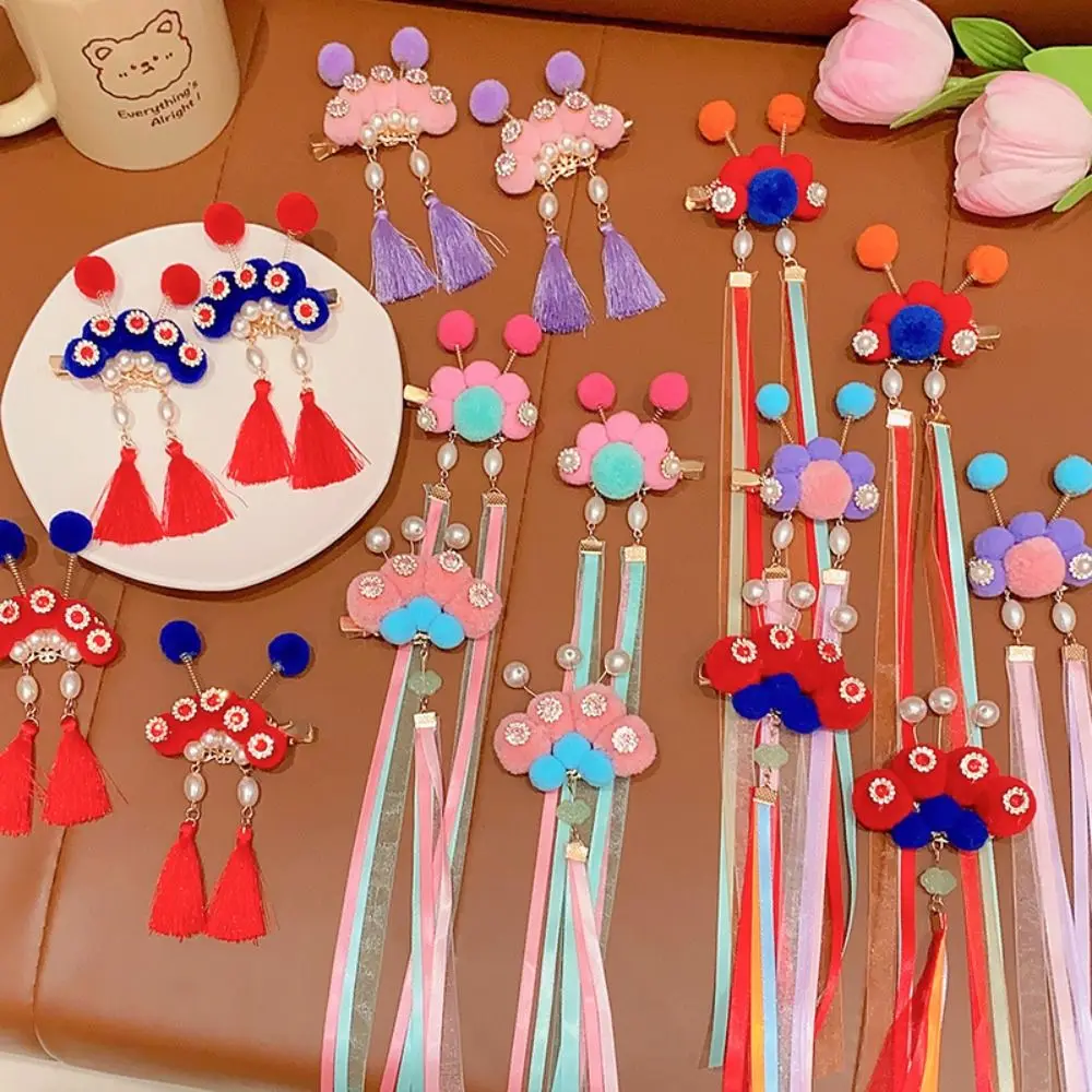 Tassel Children Red Hairpin Plush Pearl Chinese New Year Headwear Girl Hair Accessories Peking Opera Hairpin Hanfu Hair Sticks
Tassel Children Red Hairpin Plush Pearl Chinese New Year Headwear Girl Hair Accessories Peking Opera Hairpin Hanfu Hair Sticks