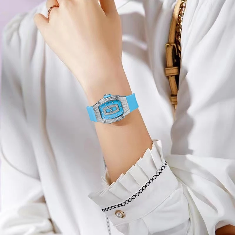 2023 NEW Luxury Women Fashion Watches Quality Diamond Studded Quartz Watch Ladies Silicon Strap Wristwatch Elegant Montre Femme
2023 NEW Luxury Women Fashion Watches Quality Diamond Studded Quartz Watch Ladies Silicon Strap Wristwatch Elegant Montre Femme