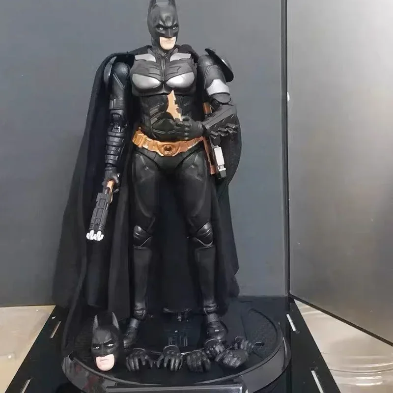 Оригинальная фигурка Лиги справедливости, фигурка Бэтмена, Супермена, киборга, 1/9, оригинальная настольная декоративная фигурка в подарок 
Оригинальная фигурка Лиги справедливости, фигурка Бэтмена, Супермена, киборга, 1/9, оригинальная настольная декоративная фигурка в подарок