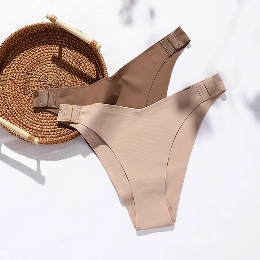 Breathable Low Waist V-shape Underwear Briefs For Women Ice Silk Panties No Take Off Briefs Traceless Panties Women Thong
Breathable Low Waist V-shape Underwear Briefs For Women Ice Silk Panties No Take Off Briefs Traceless Panties Women Thong
