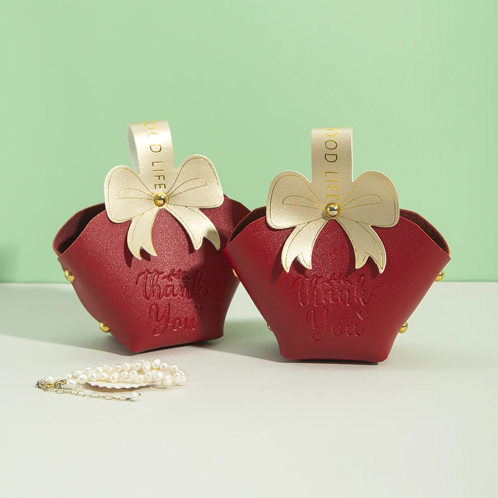 Chocolate Bulk Leather Bowknot Gift Boxes Wedding Reusable Party Favor bag With Thank You Logo Candy Boxes Paper Party Favor Box
Chocolate Bulk Leather Bowknot Gift Boxes Wedding Reusable Party Favor bag With Thank You Logo Candy Boxes Paper Party Favor Box