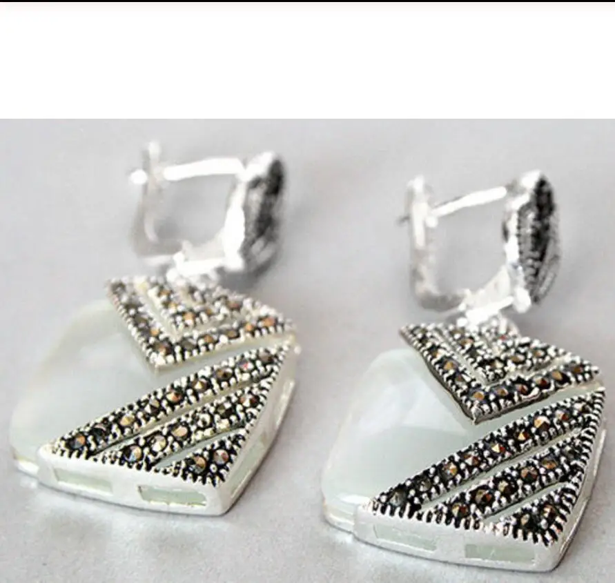 Fantaisie lady 's 925 argent crochet effacer opal marcassite carr boucles d'oreilles 1 inch
Fantaisie lady 's 925 argent crochet effacer opal marcassite carr boucles d'oreilles 1 inch