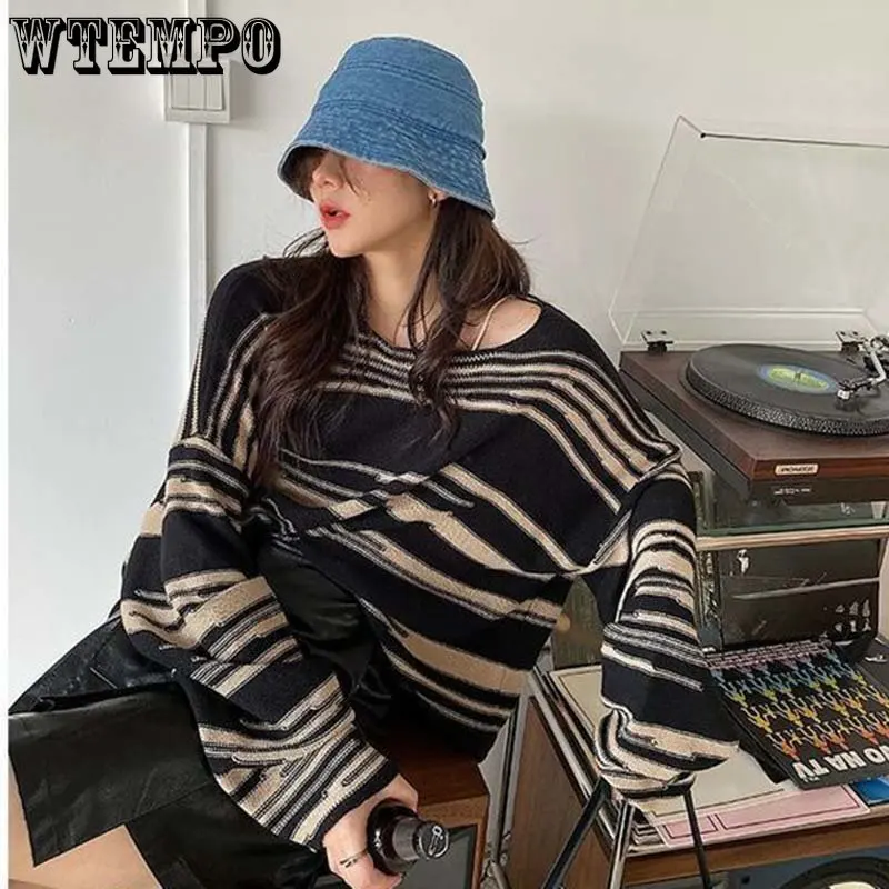Striped Knitted Sweater Women Vintage Loose Pullover Striped Crewneck Long Sleeve Top High Street Knitwear Sueter Mujer Jumper
Striped Knitted Sweater Women Vintage Loose Pullover Striped Crewneck Long Sleeve Top High Street Knitwear Sueter Mujer Jumper