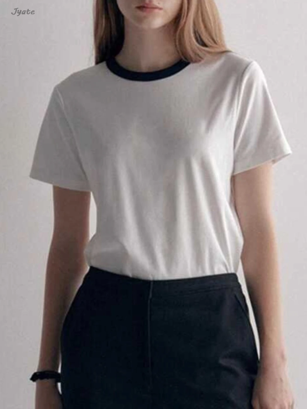 Short Sleeve Summer T-shirt For Women's 2024 New Slim Patchwork Round Neck Straight Casual Tees Cotton Sports Luxury Top Female 
Short Sleeve Summer T-shirt For Women's 2024 New Slim Patchwork Round Neck Straight Casual Tees Cotton Sports Luxury Top Female