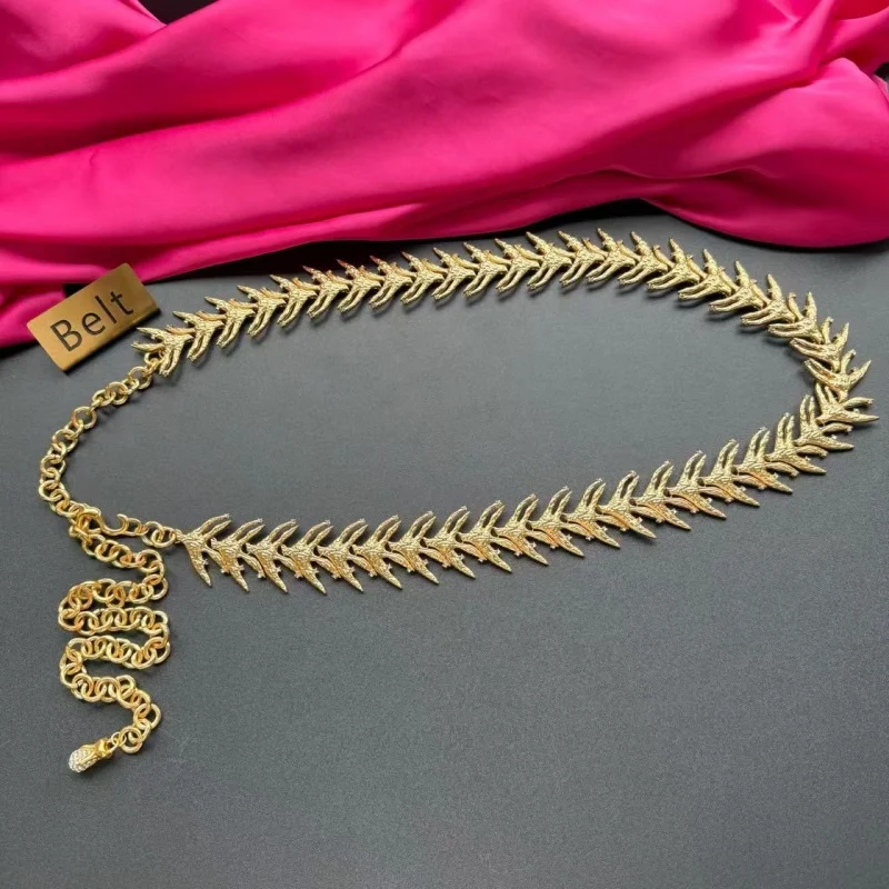 A new fashionable, retro and high-end necklace set 4 Mallzona S2e4c615831914401884a606d2f65a762W A new fashionable, retro and high-end necklace set Mallzona