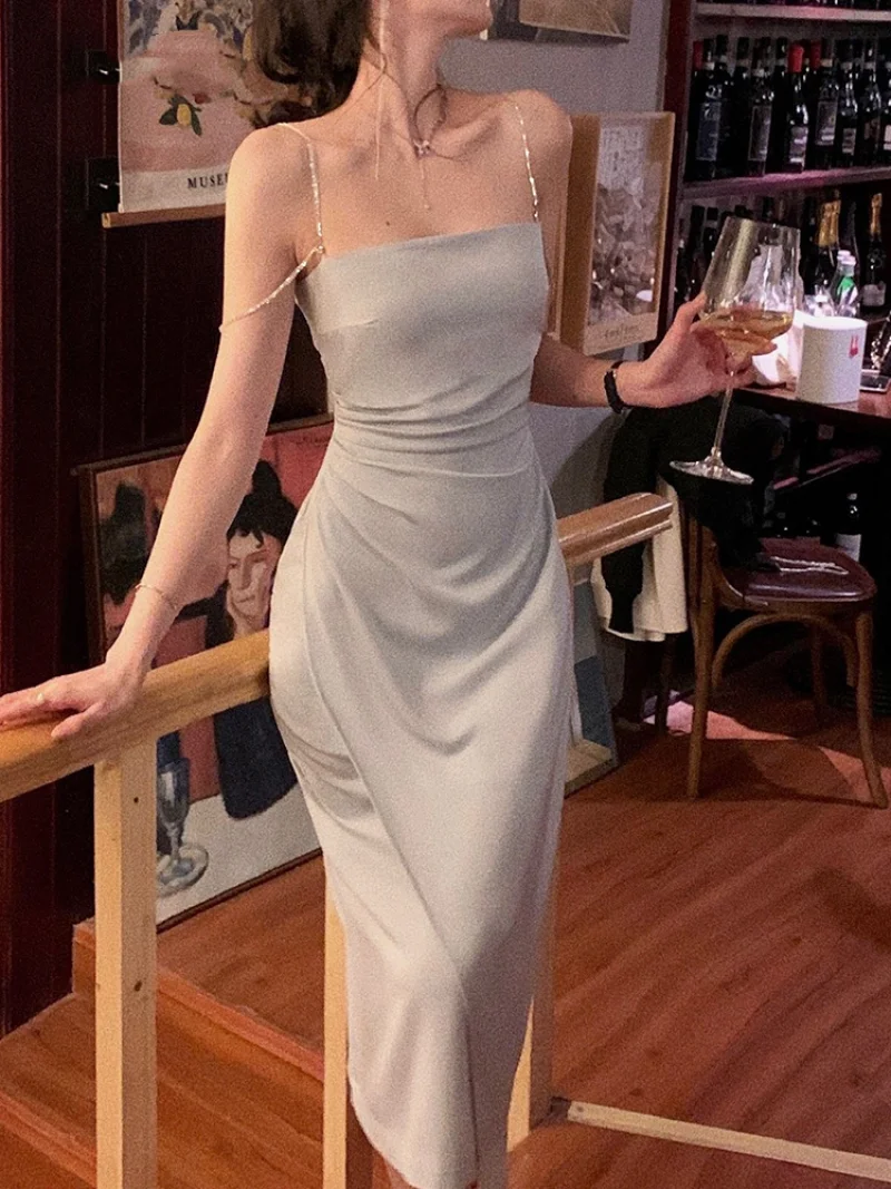 Summer Fashion Elegant Spaghetti Strap Midi Dress Women Sexy Prom Evening Bodycon Party Birthday Club Fashion Clothing
Summer Fashion Elegant Spaghetti Strap Midi Dress Women Sexy Prom Evening Bodycon Party Birthday Club Fashion Clothing