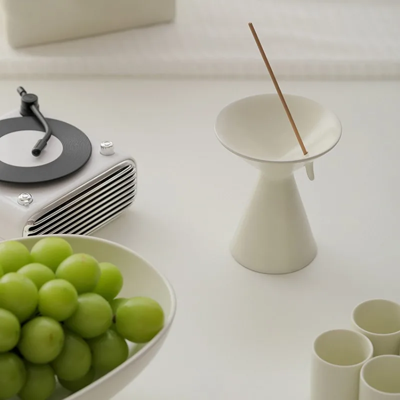 Threaded incense burner Zen Incense Holder Modern Simple Ceramic Incense Holder Incense burner Small ornaments
Threaded incense burner Zen Incense Holder Modern Simple Ceramic Incense Holder Incense burner Small ornaments