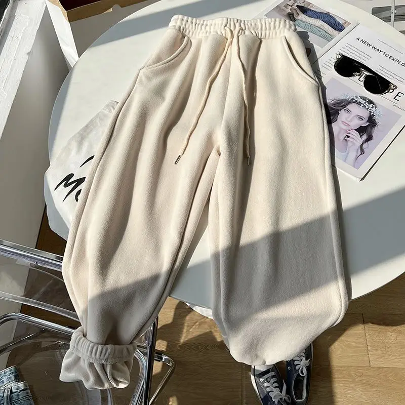 Autumn Winter Soft Double Fleece Pants Leggings Running Sport Drawstring Waist Warm Trousers Women New Straight Leg Sweatpants
Autumn Winter Soft Double Fleece Pants Leggings Running Sport Drawstring Waist Warm Trousers Women New Straight Leg Sweatpants