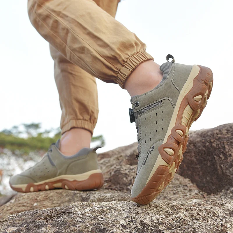 2023 New Rotary Buttons Men Casual Shoes Suede Leather Sneakers For men Outdoor Hiking Shoes
2023 New Rotary Buttons Men Casual Shoes Suede Leather Sneakers For men Outdoor Hiking Shoes