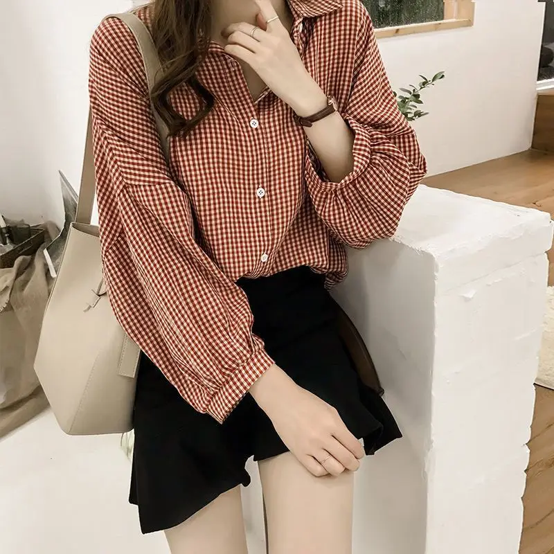 Fashion Lapel Lantern Sleeve Plaid Shirt Women's Clothing 2022 Autumn New Oversized Loose Korean Tops All-match Casual Blouse
Fashion Lapel Lantern Sleeve Plaid Shirt Women's Clothing 2022 Autumn New Oversized Loose Korean Tops All-match Casual Blouse