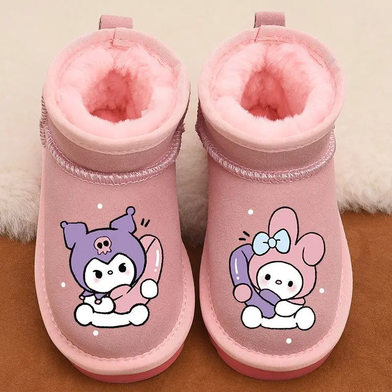 New Sanrio Kuromi My Melody Girls Boots Kawaii Anime Plush Shoes Children Warm Winter Sweet Cute Non Slip Toys Gift for Girls
New Sanrio Kuromi My Melody Girls Boots Kawaii Anime Plush Shoes Children Warm Winter Sweet Cute Non Slip Toys Gift for Girls