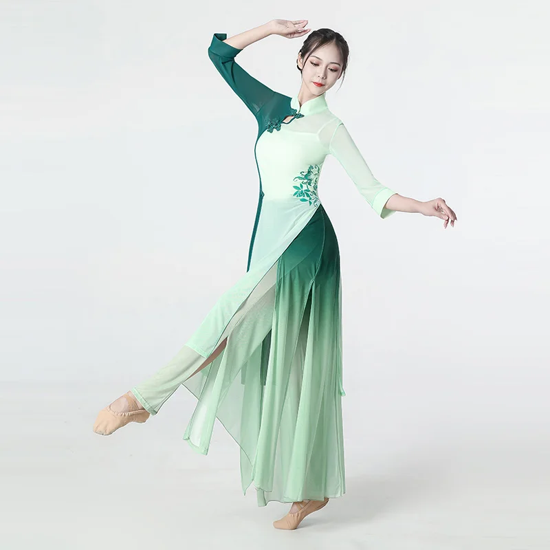 Classical dance dress women elegant training dress body charm stretch gauze dress Chinese dance fan cheongsam dance dress
Classical dance dress women elegant training dress body charm stretch gauze dress Chinese dance fan cheongsam dance dress