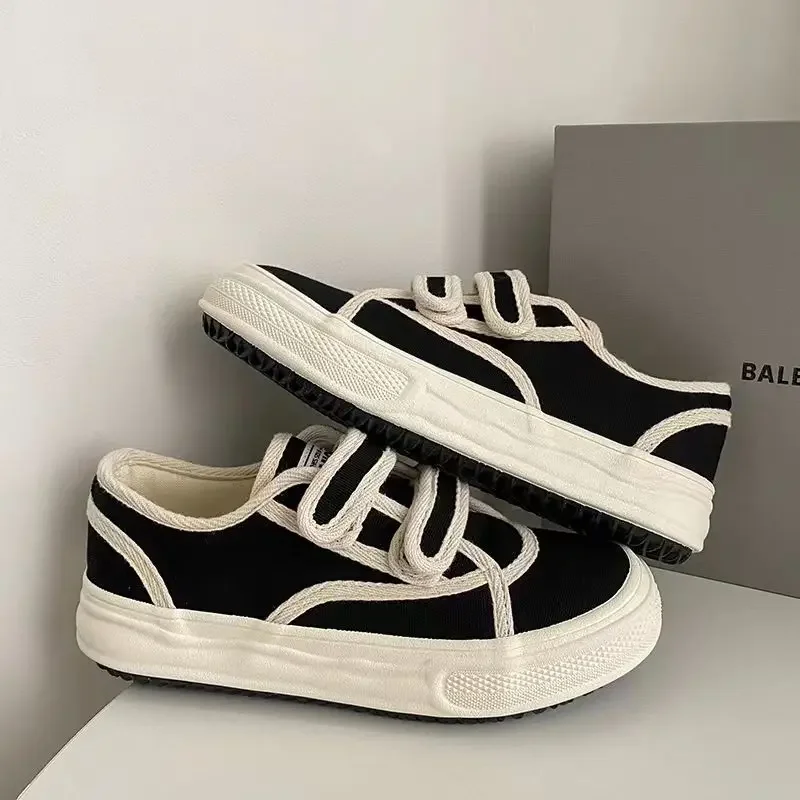 Women Footwear Canvas Ladies Shoes Flat Black Light Cheap A Fashion 2024 Summer Original High Quality Designer Korean Sale 39 H
Women Footwear Canvas Ladies Shoes Flat Black Light Cheap A Fashion 2024 Summer Original High Quality Designer Korean Sale 39 H