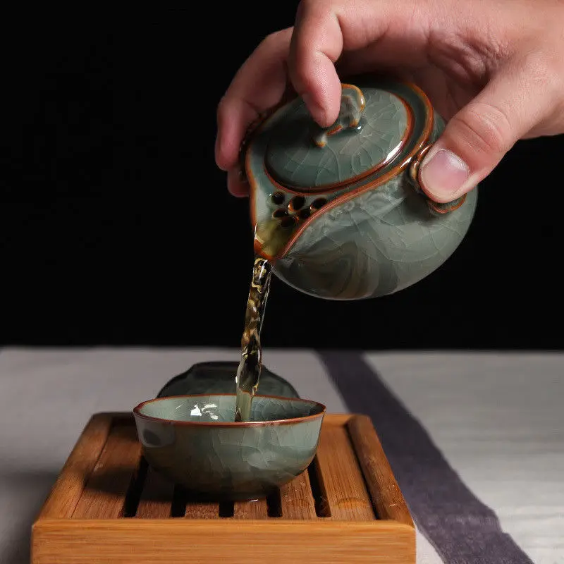 

China Longquan Celadon Portable Kung Fu Tea Set A Pot and Two Tea Cup Teacup Celadon Longquan Teapots Tea Pot