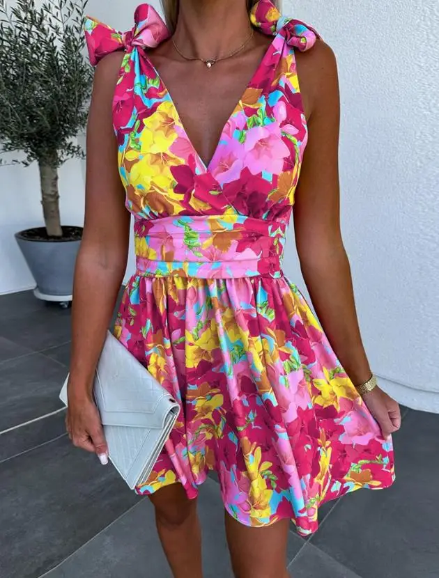Casual Sweet Women V-Neck Sleeveless Mini Tied Daily Slight Stretch Floral Print V-Neck Shirred Pleated Dress
Casual Sweet Women V-Neck Sleeveless Mini Tied Daily Slight Stretch Floral Print V-Neck Shirred Pleated Dress