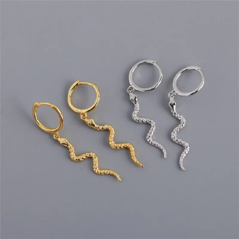 1Pair Fashion Jewelry Simple Creative Snake Shaped Earrings for Women Personalized Temperament Stainless Steel Earrings
1Pair Fashion Jewelry Simple Creative Snake Shaped Earrings for Women Personalized Temperament Stainless Steel Earrings