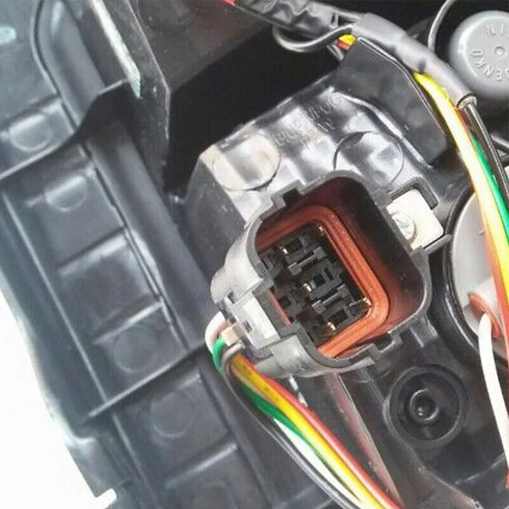 For Ssangyong Assembly Tail Light Office Outdoor 83601-32500 ABS Accessories Brake Easy Installation Replacement
For Ssangyong Assembly Tail Light Office Outdoor 83601-32500 ABS Accessories Brake Easy Installation Replacement