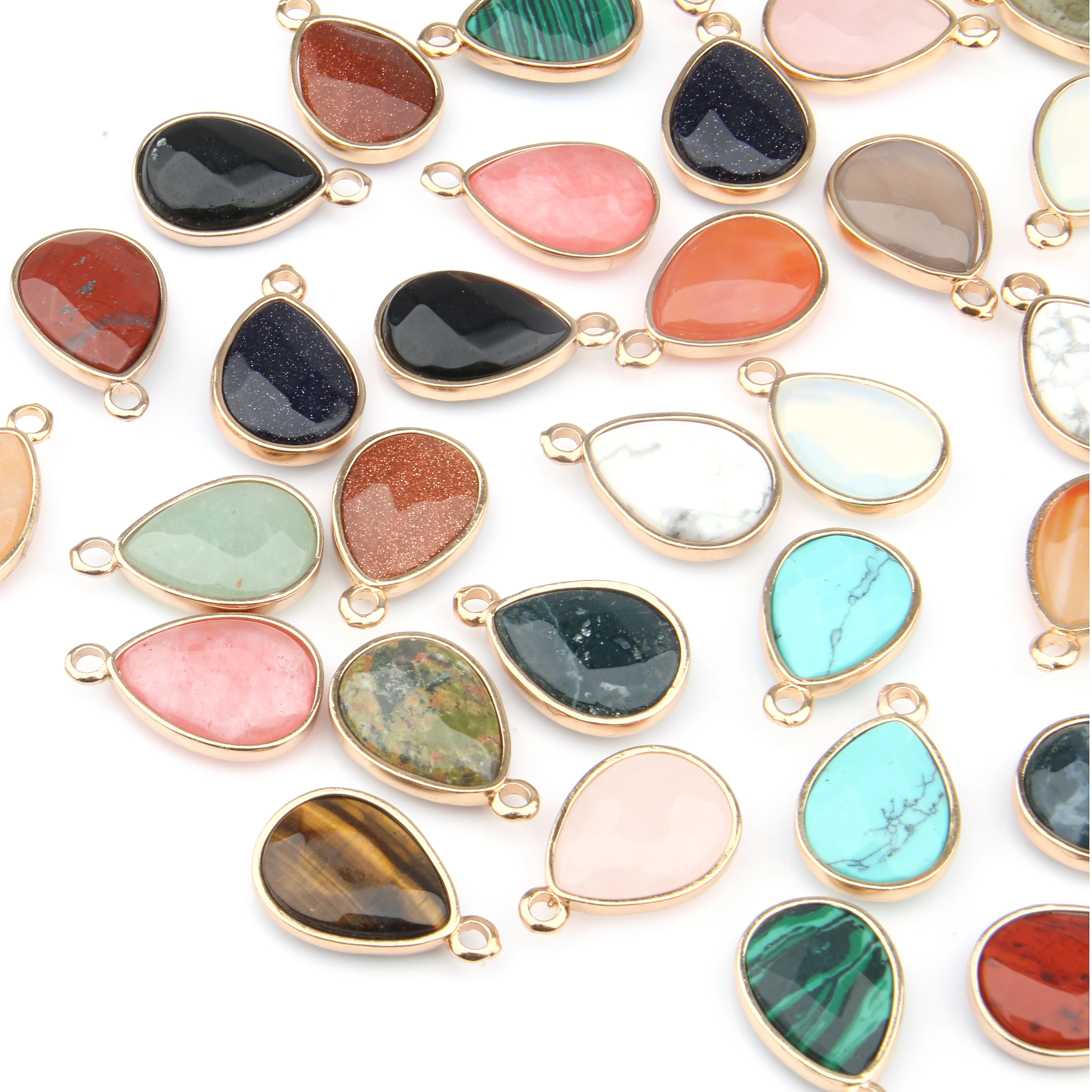 2 PCS Natural Stone Faceted Water Drop Shape Clear Quartz Agate Pendant Jewelry Making for DIY Necklaces Gift 25x15x7mm
2 PCS Natural Stone Faceted Water Drop Shape Clear Quartz Agate Pendant Jewelry Making for DIY Necklaces Gift 25x15x7mm