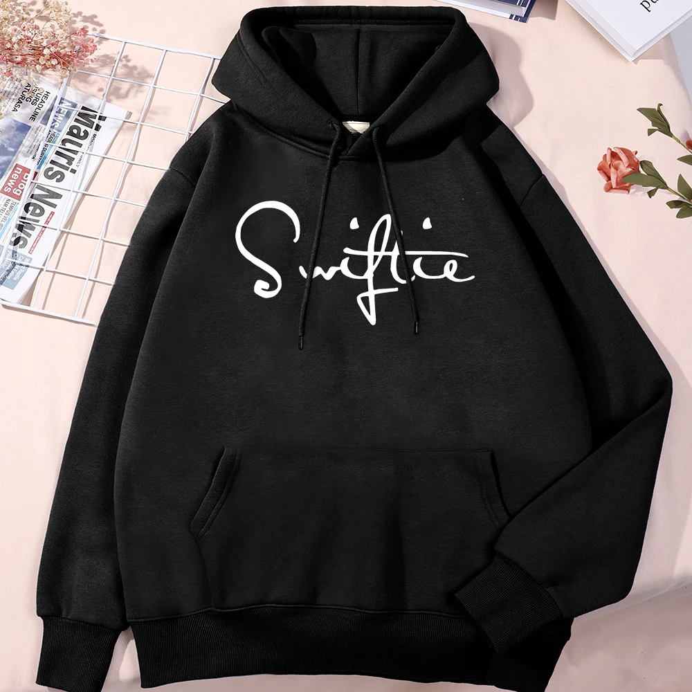Funny Trendy English Wordshoodies Men Creativity Full Sleeve Sweatershirts Trend Soft Sportswear Fashion Aesthetic Men Pullovers
Funny Trendy English Wordshoodies Men Creativity Full Sleeve Sweatershirts Trend Soft Sportswear Fashion Aesthetic Men Pullovers