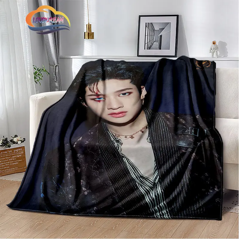 3D New KPOP Boys Flannel Blanket Bang chan Throw s for Sofa Bed Stray Kids Warm Portable Fan Gift Travel
3D New KPOP Boys Flannel Blanket Bang chan Throw s for Sofa Bed Stray Kids Warm Portable Fan Gift Travel