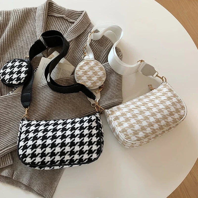 Female Vintage Plaid Printing Shoulder Bags with Mini Round Purse Pendant Women Bags Casual Small Crossbody Bags 2pcs Composite
Female Vintage Plaid Printing Shoulder Bags with Mini Round Purse Pendant Women Bags Casual Small Crossbody Bags 2pcs Composite