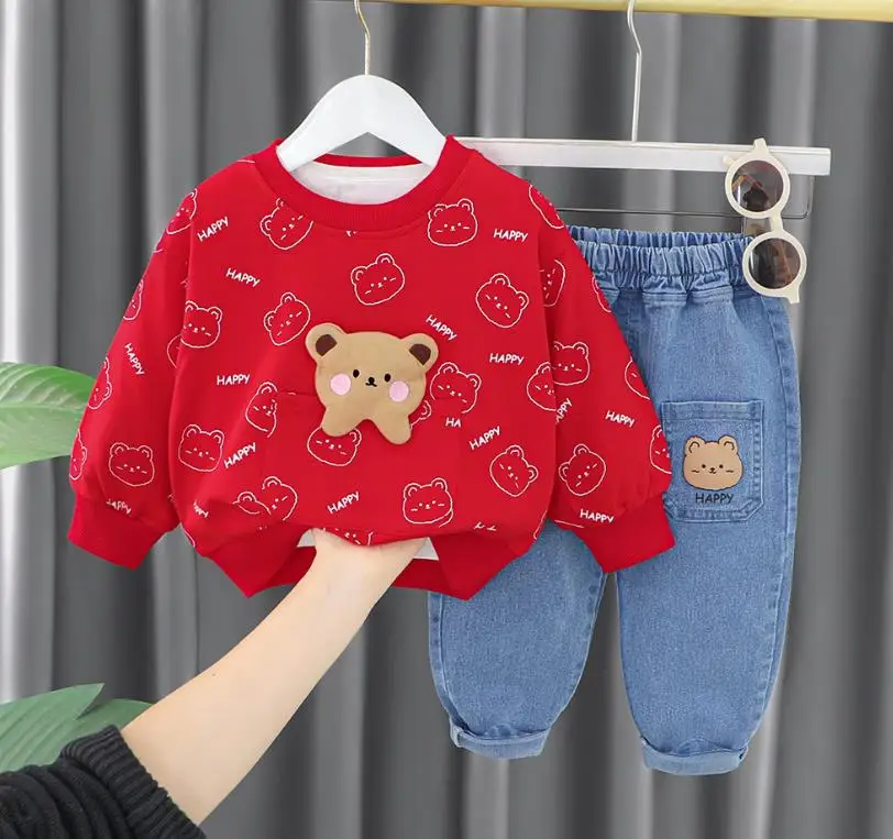 Baby Boy Fall Clothes Lovely Cartoon Printed bear long sleeve hoodies and pants 2pcs Kids Bebes tracksuits girls clothing suits
Baby Boy Fall Clothes Lovely Cartoon Printed bear long sleeve hoodies and pants 2pcs Kids Bebes tracksuits girls clothing suits