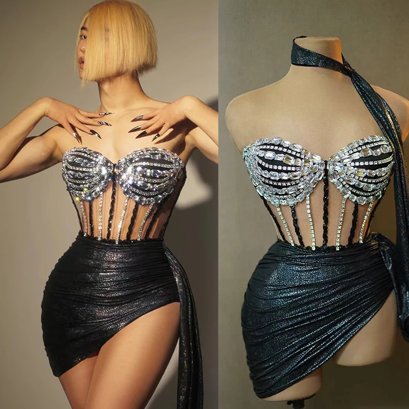 Sexy Woman Gogo Dance Clothing Nightclub Bar Costume Rhinestone Off Shoulder Black Derss Singer Stage Performance Wear
Sexy Woman Gogo Dance Clothing Nightclub Bar Costume Rhinestone Off Shoulder Black Derss Singer Stage Performance Wear