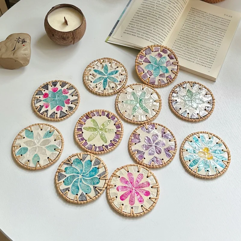 Rattan Hand-woven Colorful Shell Tea Cup Mat Round Anti-hot Insulation Mat Household Tea Table Teapot Mat
Rattan Hand-woven Colorful Shell Tea Cup Mat Round Anti-hot Insulation Mat Household Tea Table Teapot Mat