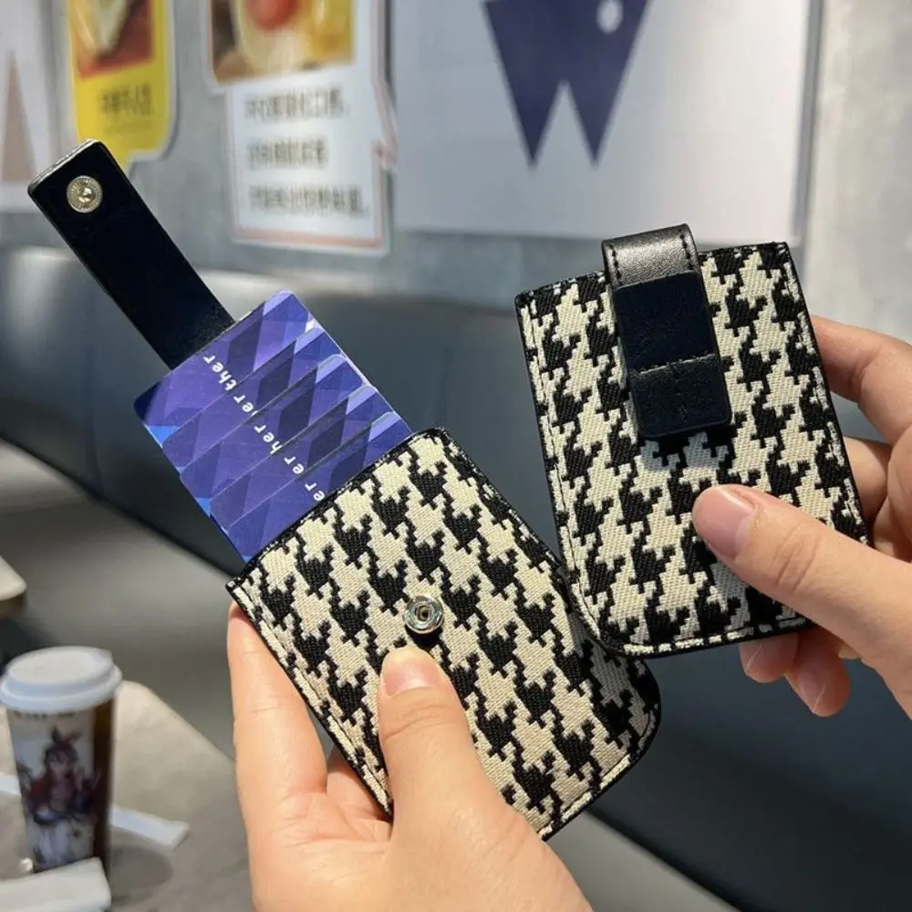 PU Leather Houndstooth Card Bag Card Pocket Pull-out Type Short Wallet Korean Style Clutch Bag Card Holders Clutch Female
PU Leather Houndstooth Card Bag Card Pocket Pull-out Type Short Wallet Korean Style Clutch Bag Card Holders Clutch Female
