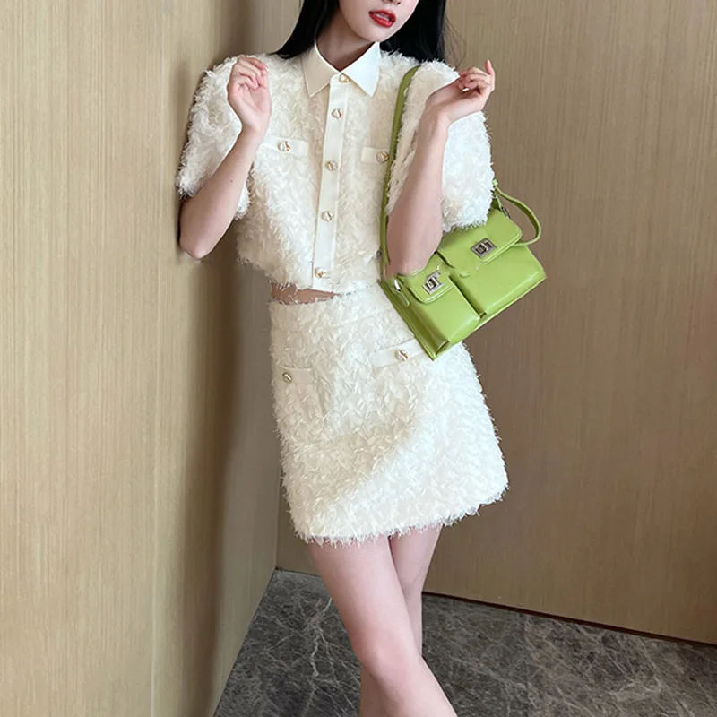 Summer Short-sleeved Top+mini Skirt Suit Sweet Casual Chic Three-dimensional Flowers Small Fragrance Two-piece Set Women Outfit
Summer Short-sleeved Top+mini Skirt Suit Sweet Casual Chic Three-dimensional Flowers Small Fragrance Two-piece Set Women Outfit