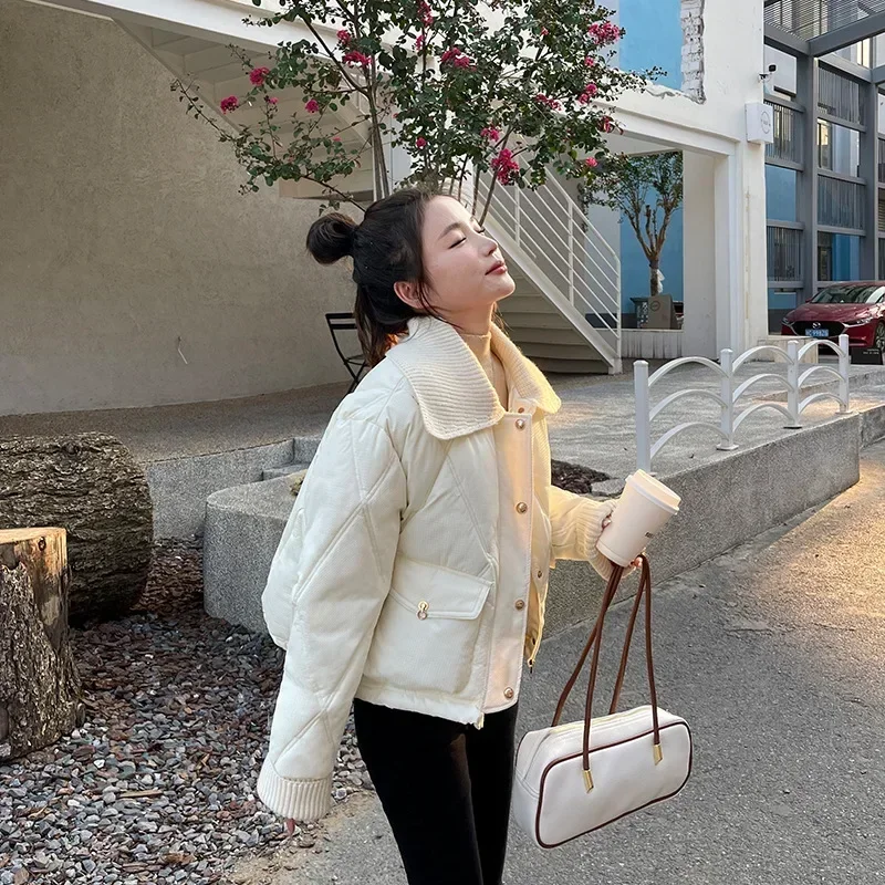 Knitted Lapel Down Jacket Women's Short 2023 New Korean Loose Fitting Cotton Jacket Jacket Cotton Trend
Knitted Lapel Down Jacket Women's Short 2023 New Korean Loose Fitting Cotton Jacket Jacket Cotton Trend