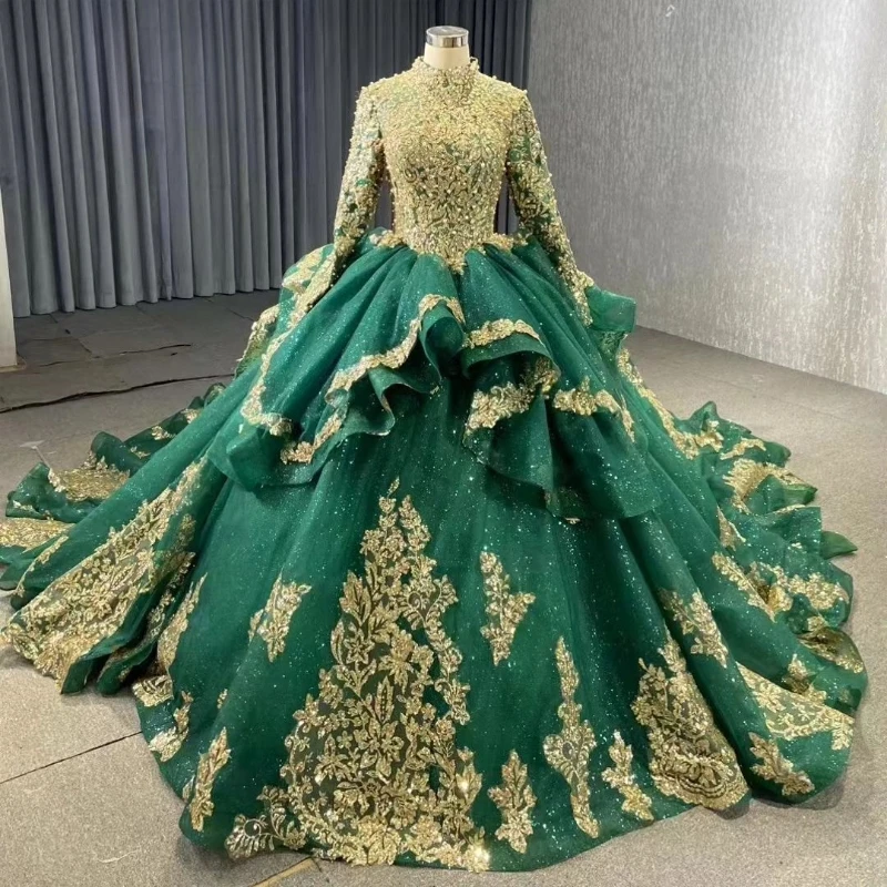 Великолепные зеленые платья Quinceanera с высокой горловиной, Золотая аппликация, бусины, бальное платье принцессы, день рождения, конфетное платье 15
Великолепные зеленые платья Quinceanera с высокой горловиной, Золотая аппликация, бусины, бальное платье принцессы, день рождения, конфетное платье 15