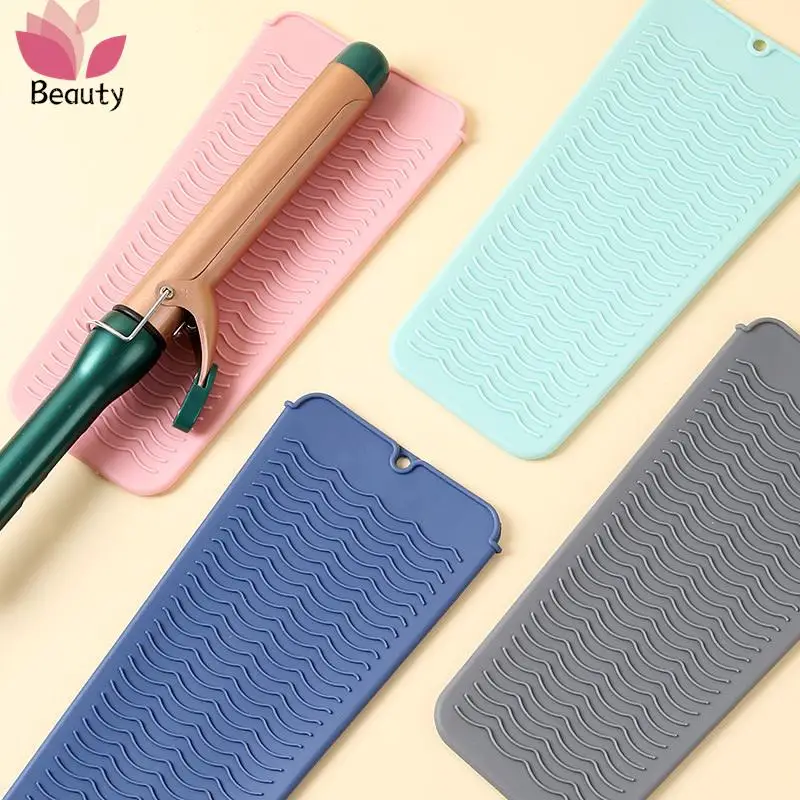Silicone Heat Resistant Mat Pouch For Curling Iron Hair Professional Styling Tool Anti-Heat Mats For Hair Straightener Curling
Silicone Heat Resistant Mat Pouch For Curling Iron Hair Professional Styling Tool Anti-Heat Mats For Hair Straightener Curling