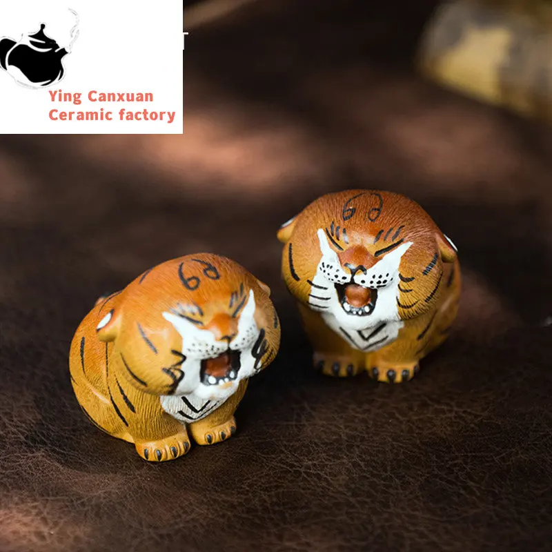 Chinese Zodiac Tiger Statue Ornaments Yixing Purple Clay Tea Pet Handmade Sculpture Tea Figurine Crafts Tea Set Decoration Art 
Chinese Zodiac Tiger Statue Ornaments Yixing Purple Clay Tea Pet Handmade Sculpture Tea Figurine Crafts Tea Set Decoration Art