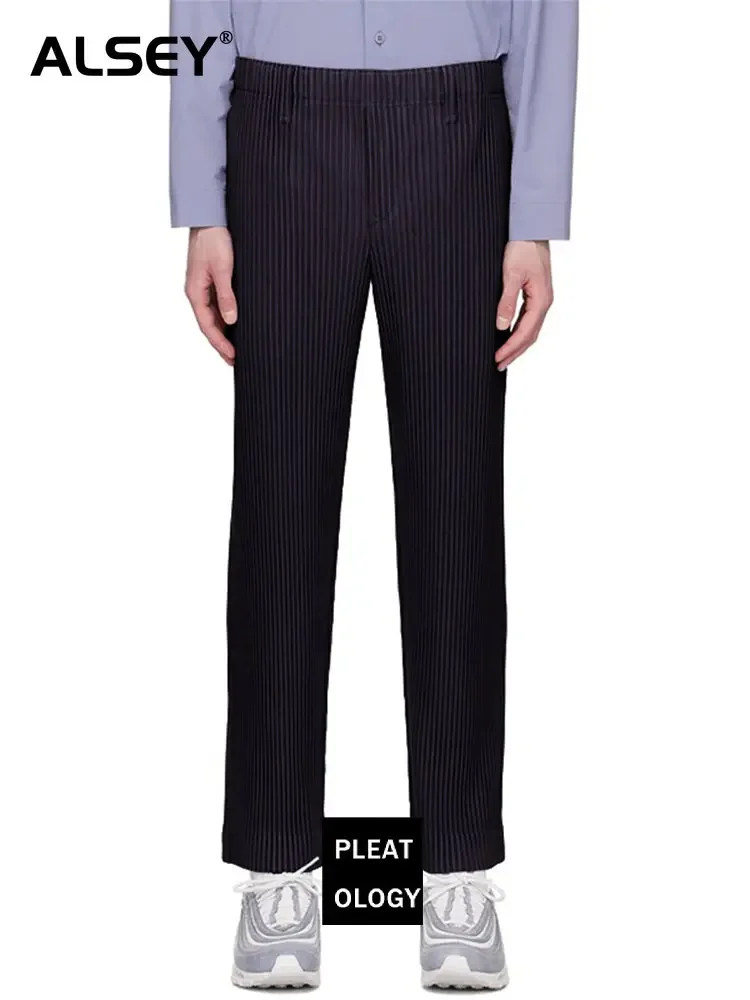 ALSEY Miyake Pleats 2024 Folding Pants Draping Wide Legs Straight Trousers for Men In Summer Clothing
ALSEY Miyake Pleats 2024 Folding Pants Draping Wide Legs Straight Trousers for Men In Summer Clothing