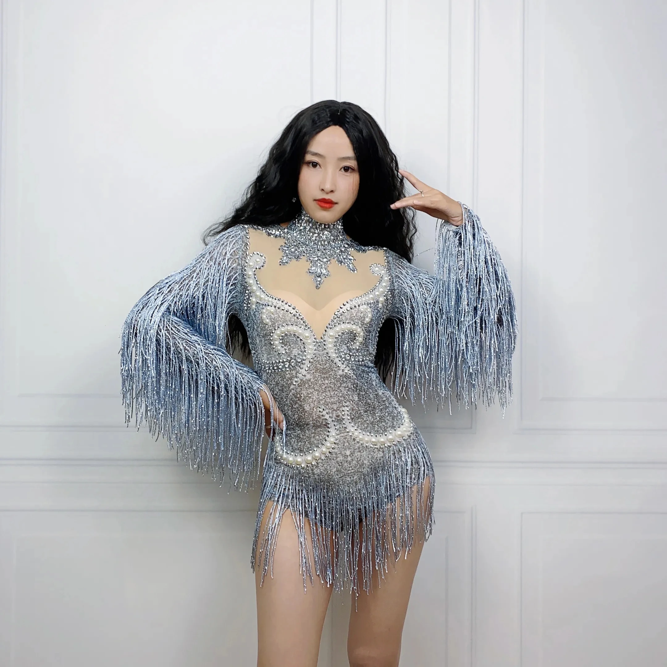 Fashion Gray Fringe Silver Rhinestones PearlsTransparent Bodysuit Women Dance ShowCostume Birthday Party Outfit
Fashion Gray Fringe Silver Rhinestones PearlsTransparent Bodysuit Women Dance ShowCostume Birthday Party Outfit