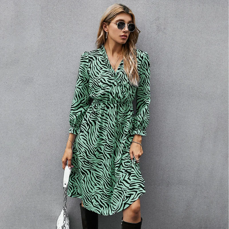 Women V-neck Printed Dress Elegant Fashion Women's Dress Spring Autumn Femme Dresses Vestidos Long-sleeve Dress A-Line Dress
Women V-neck Printed Dress Elegant Fashion Women's Dress Spring Autumn Femme Dresses Vestidos Long-sleeve Dress A-Line Dress