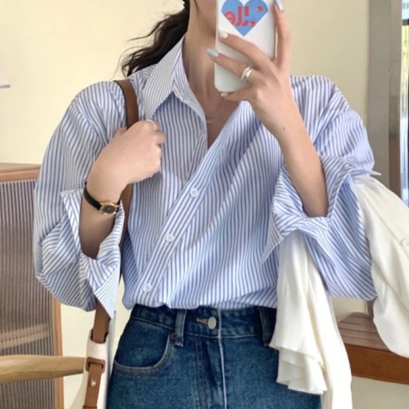 Korean Style Irregular Striped Shirt Spring Autumn Loose Casual Tops Long Sleeve Women blouse
Korean Style Irregular Striped Shirt Spring Autumn Loose Casual Tops Long Sleeve Women blouse