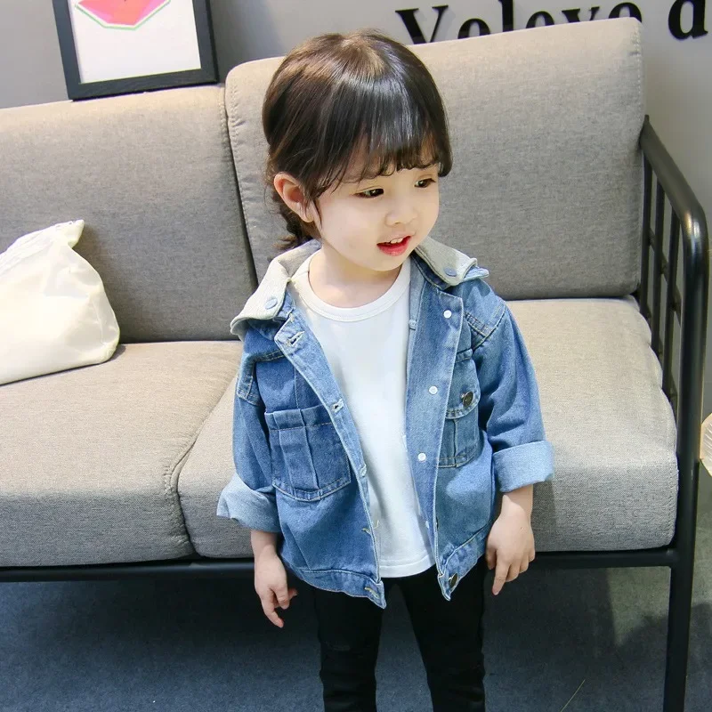 Baby Girls Hooded Denim Jacket Autumn Winter Children Casual Clothes Kids Fashion Pockets Jeans Coat Girl Denim Outerwear
Baby Girls Hooded Denim Jacket Autumn Winter Children Casual Clothes Kids Fashion Pockets Jeans Coat Girl Denim Outerwear
