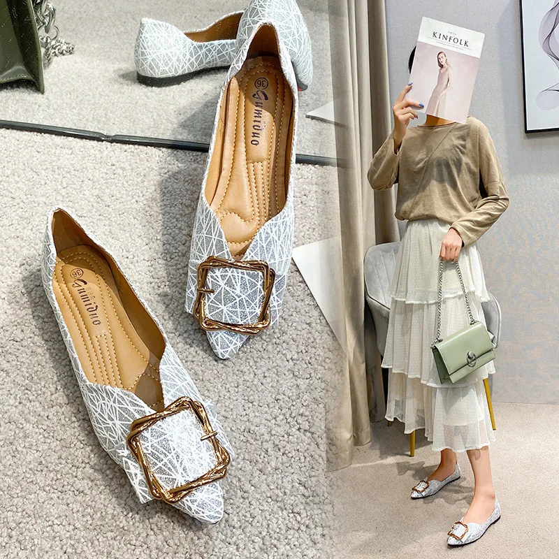 Кроссовки женские с острым носком, повседневная обувь на плоской подошве, со шнуровкой, модные парадные, для медсестер, лето 2024 
Кроссовки женские с острым носком, повседневная обувь на плоской подошве, со шнуровкой, модные парадные, для медсестер, лето 2024