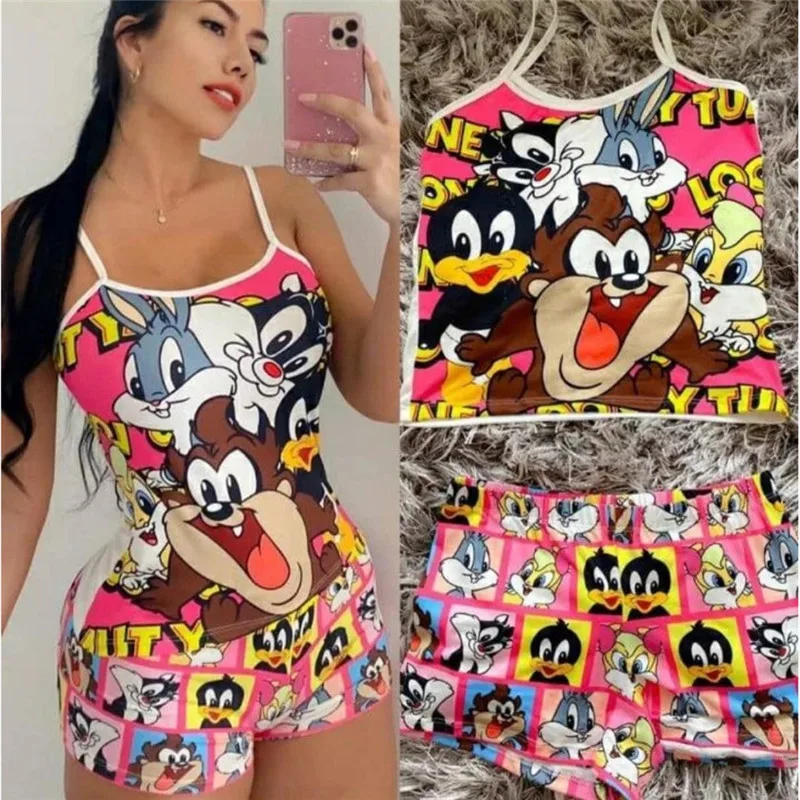 Летний женский Новый Лидер продаж, модный приталенный домашний Удобный милый костюм с мультяшными шортами без рукавов и с круглым вырезом.
Летний женский Новый Лидер продаж, модный приталенный домашний Удобный милый костюм с мультяшными шортами без рукавов и с круглым вырезом.