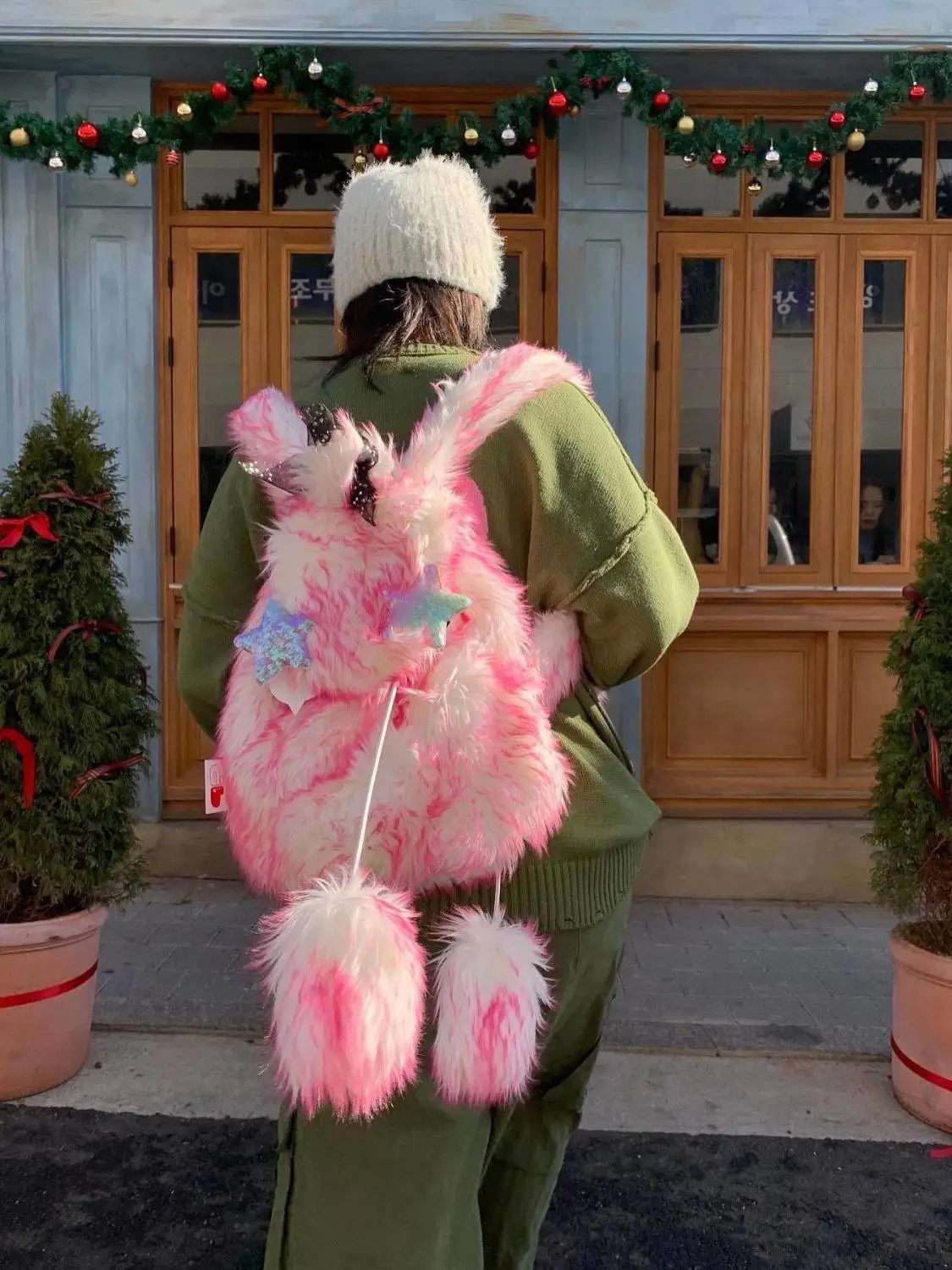Korean Spring New Trendy Gradient Mixed Color Faux Fur Plush Backpack Fashion High Street Hottie Maid Y2k Mochilas Para Mujer
Korean Spring New Trendy Gradient Mixed Color Faux Fur Plush Backpack Fashion High Street Hottie Maid Y2k Mochilas Para Mujer